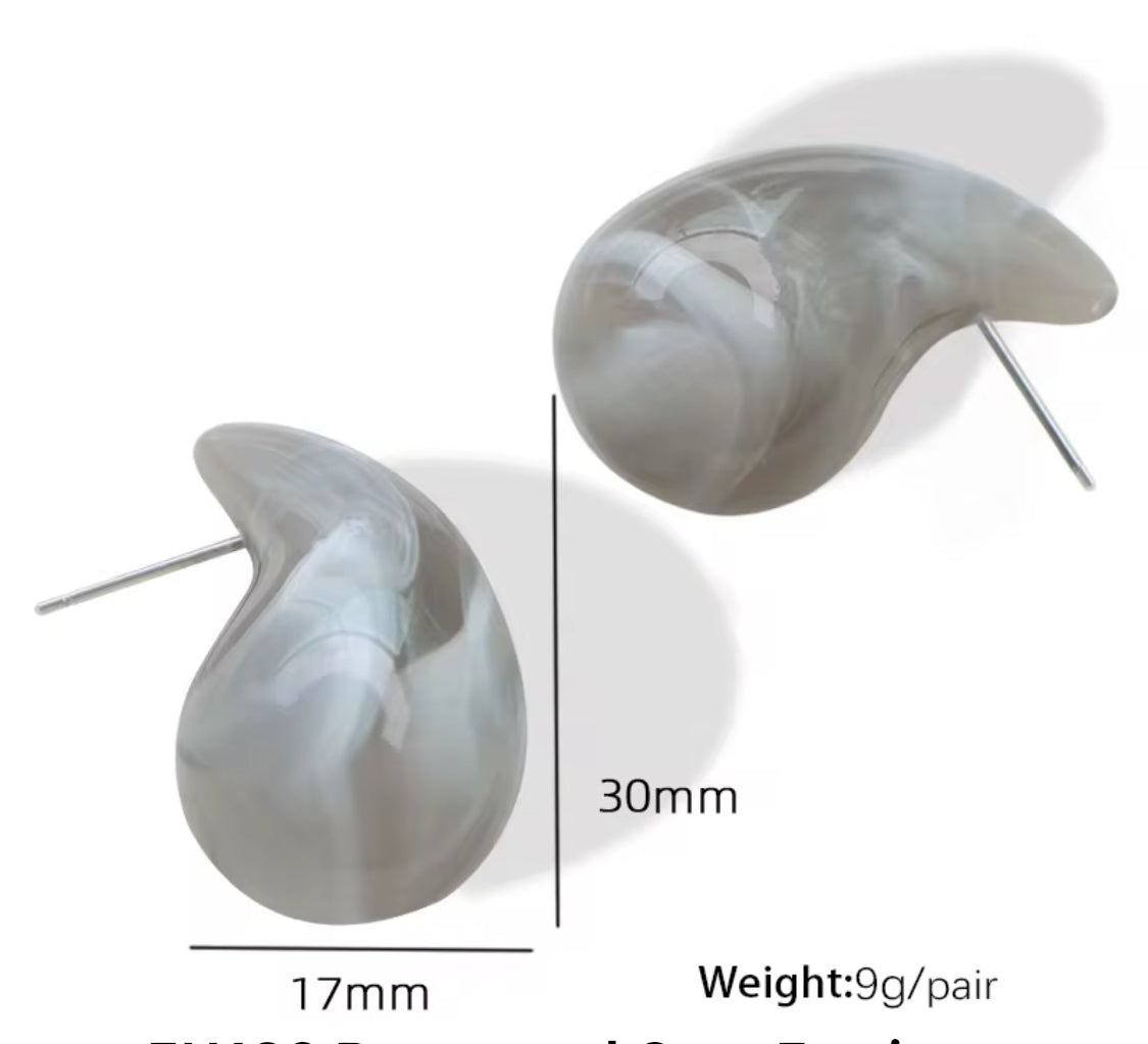Aretes “Gotas Marmoleadas” – Colores Vibrantes para Brillar