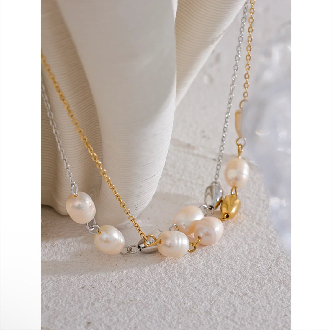 Collar Perlas de Agua