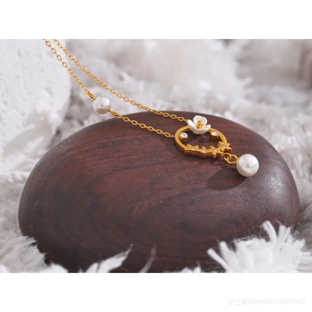 Cadena Toque Divino -perla y flor 🌸✨”