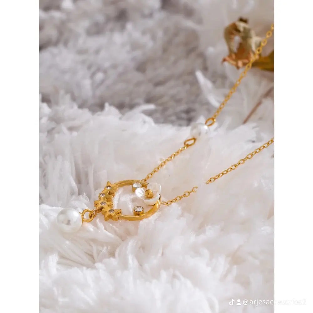 Cadena Toque Divino -perla y flor 🌸✨”
