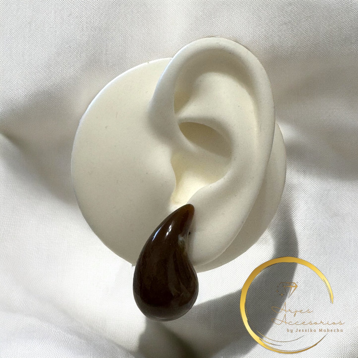 Aretes “Gotas Marmoleadas” – Colores Vibrantes para Brillar