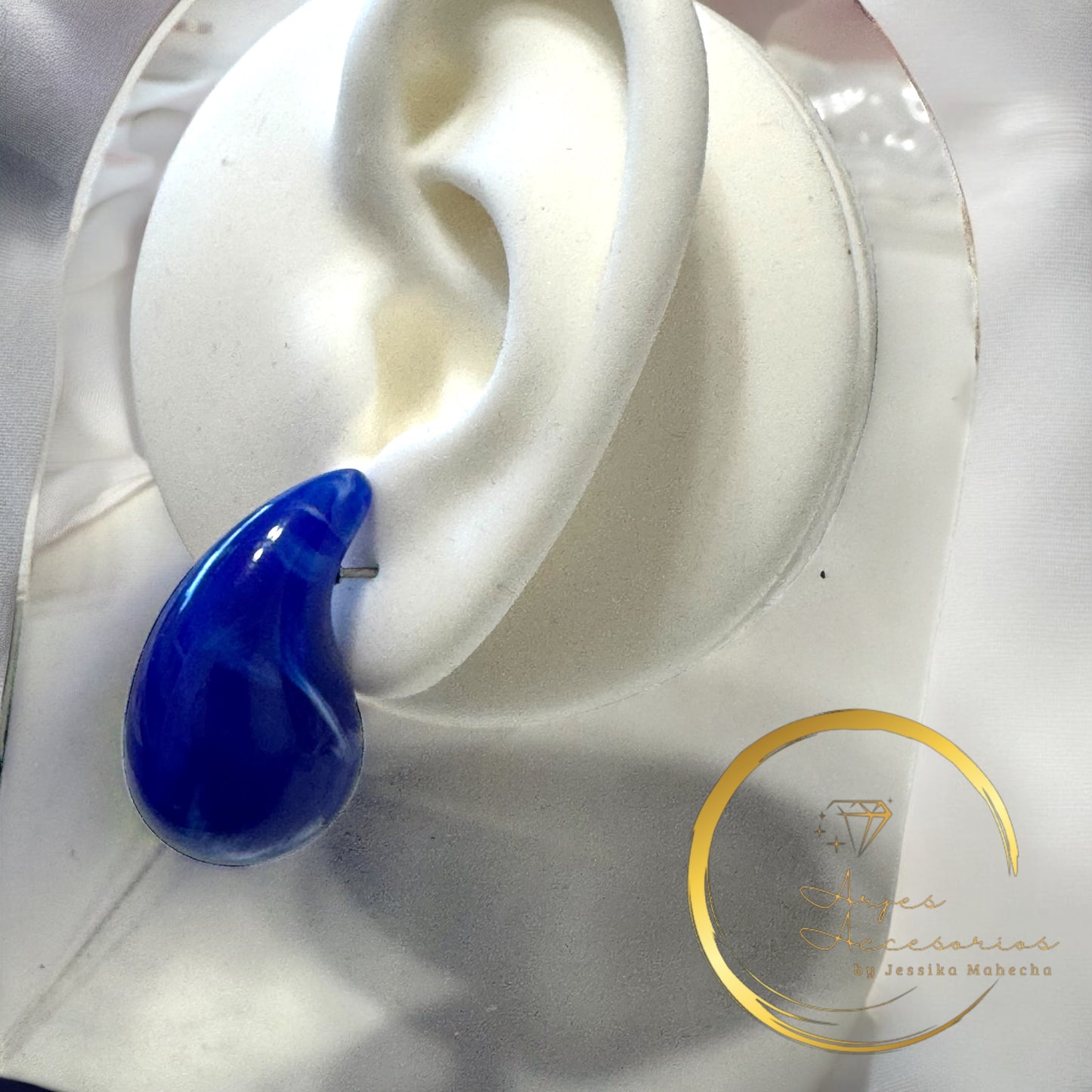 Aretes “Gotas Marmoleadas” – Colores Vibrantes para Brillar