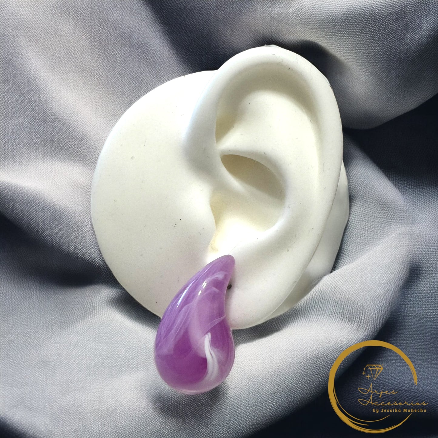 Aretes “Gotas Marmoleadas” – Colores Vibrantes para Brillar