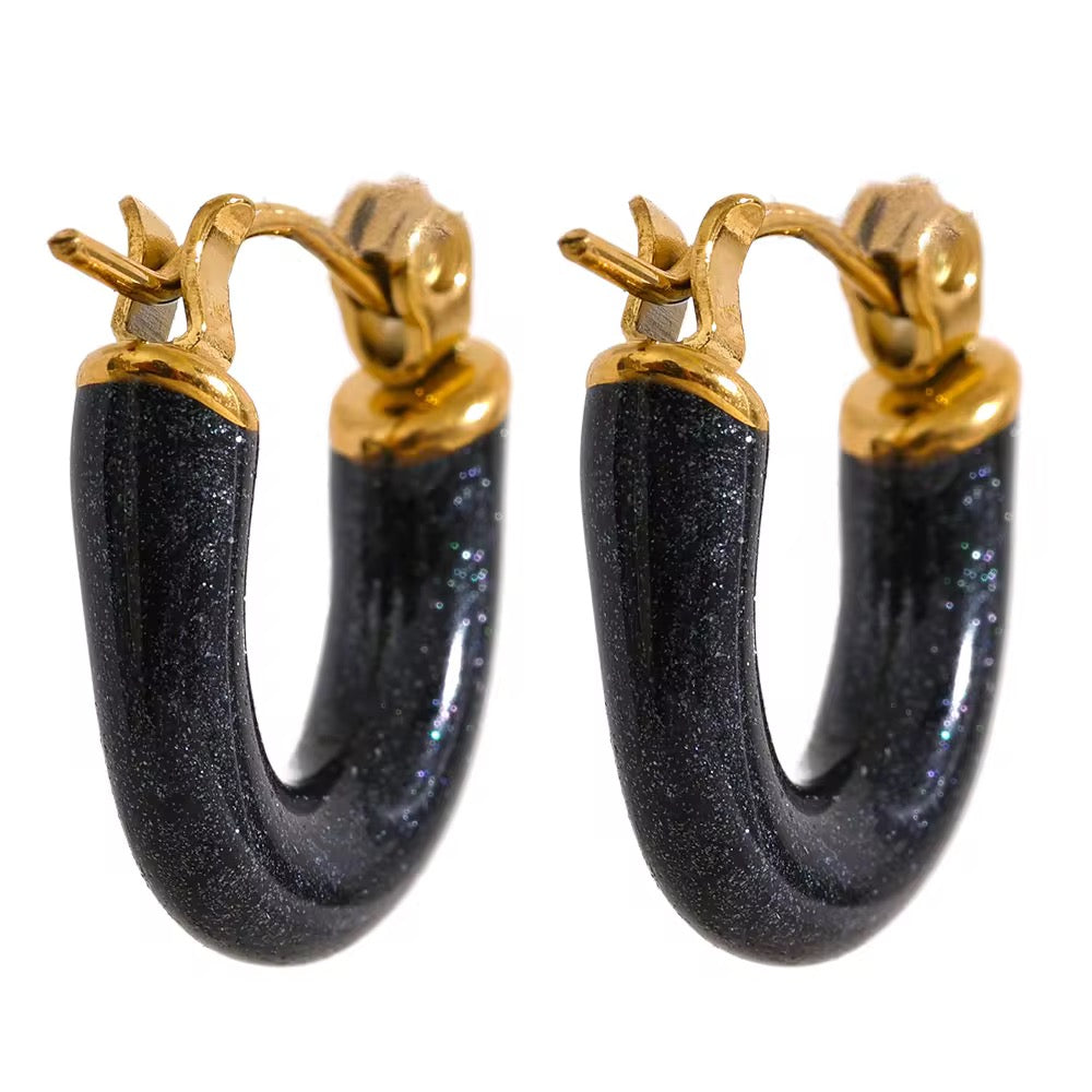Aretes U esmaltados