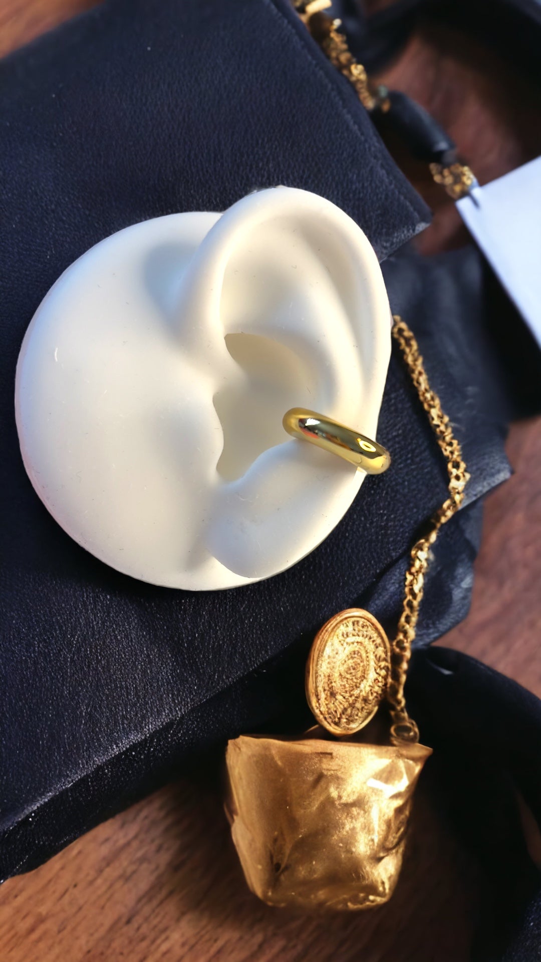 Earcuff chunky gold
