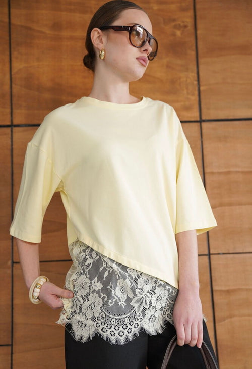 Blusa de encaje Aurora