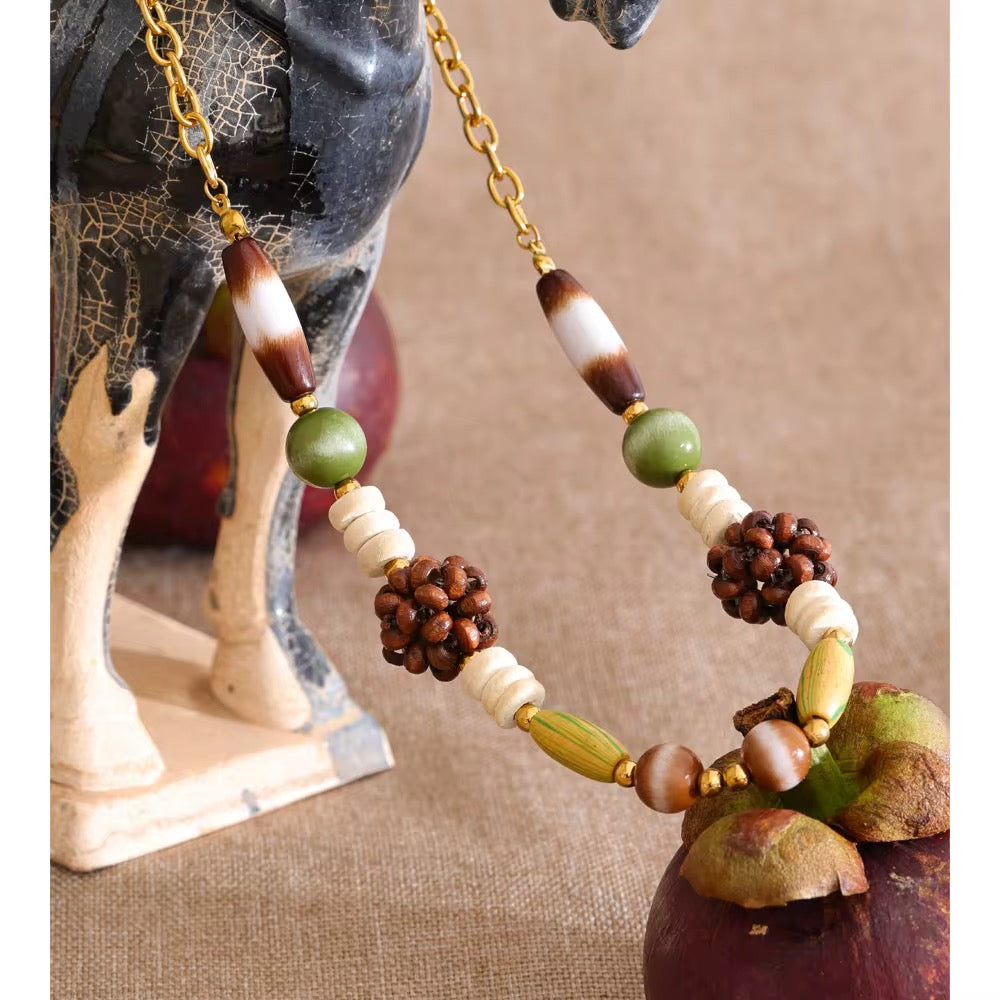 Collar Boho Tierra Oliva
