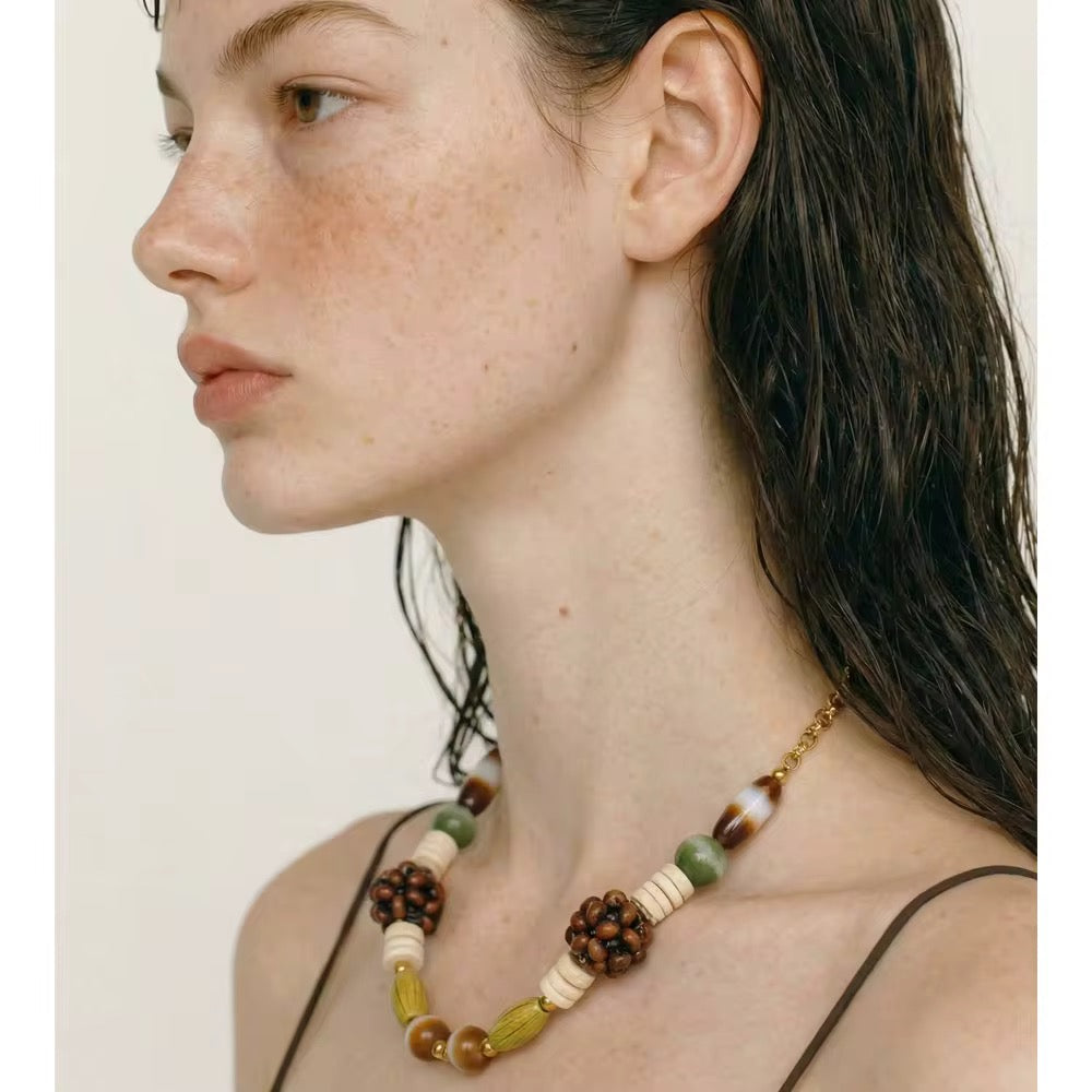 Collar Boho Tierra Oliva