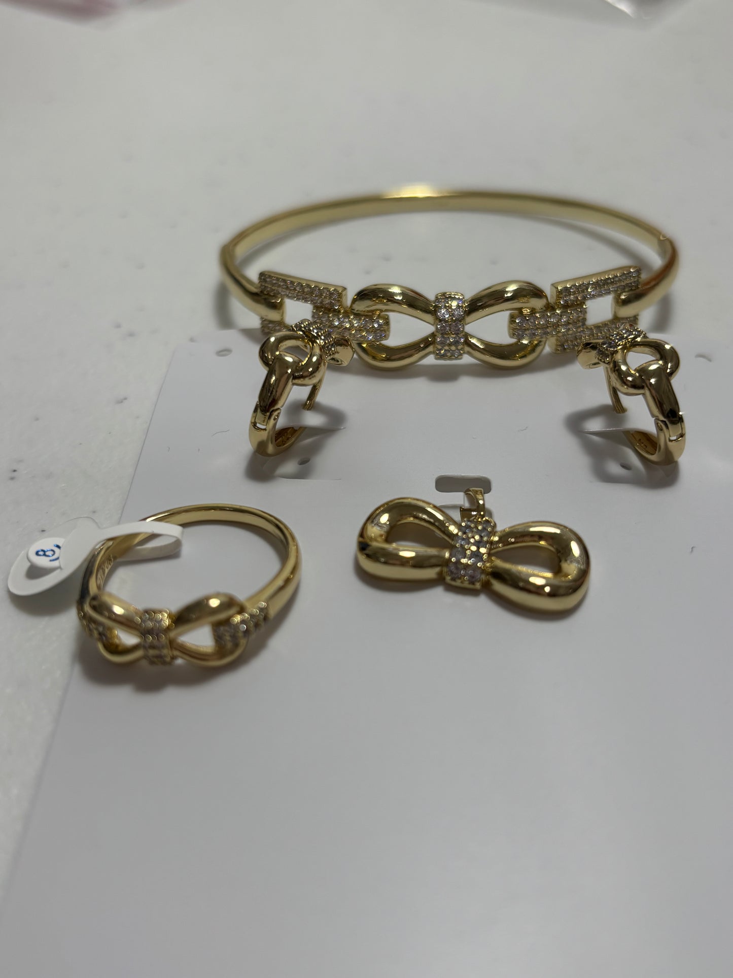 Set corbatin circonia