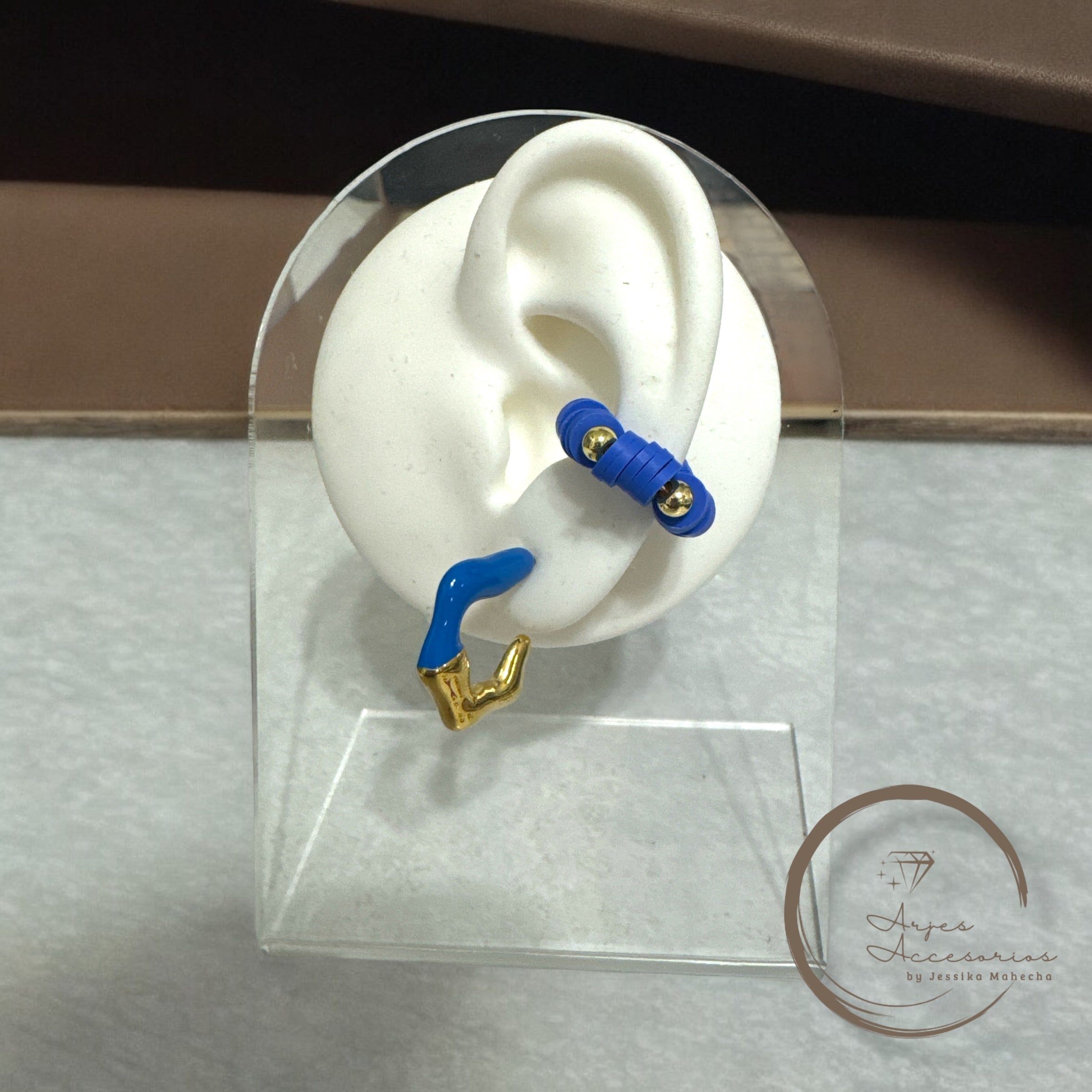 Aretes Curve Colors