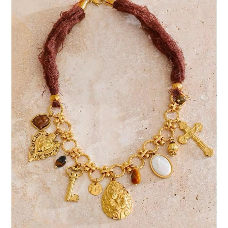 Devoción Bohemia Collar