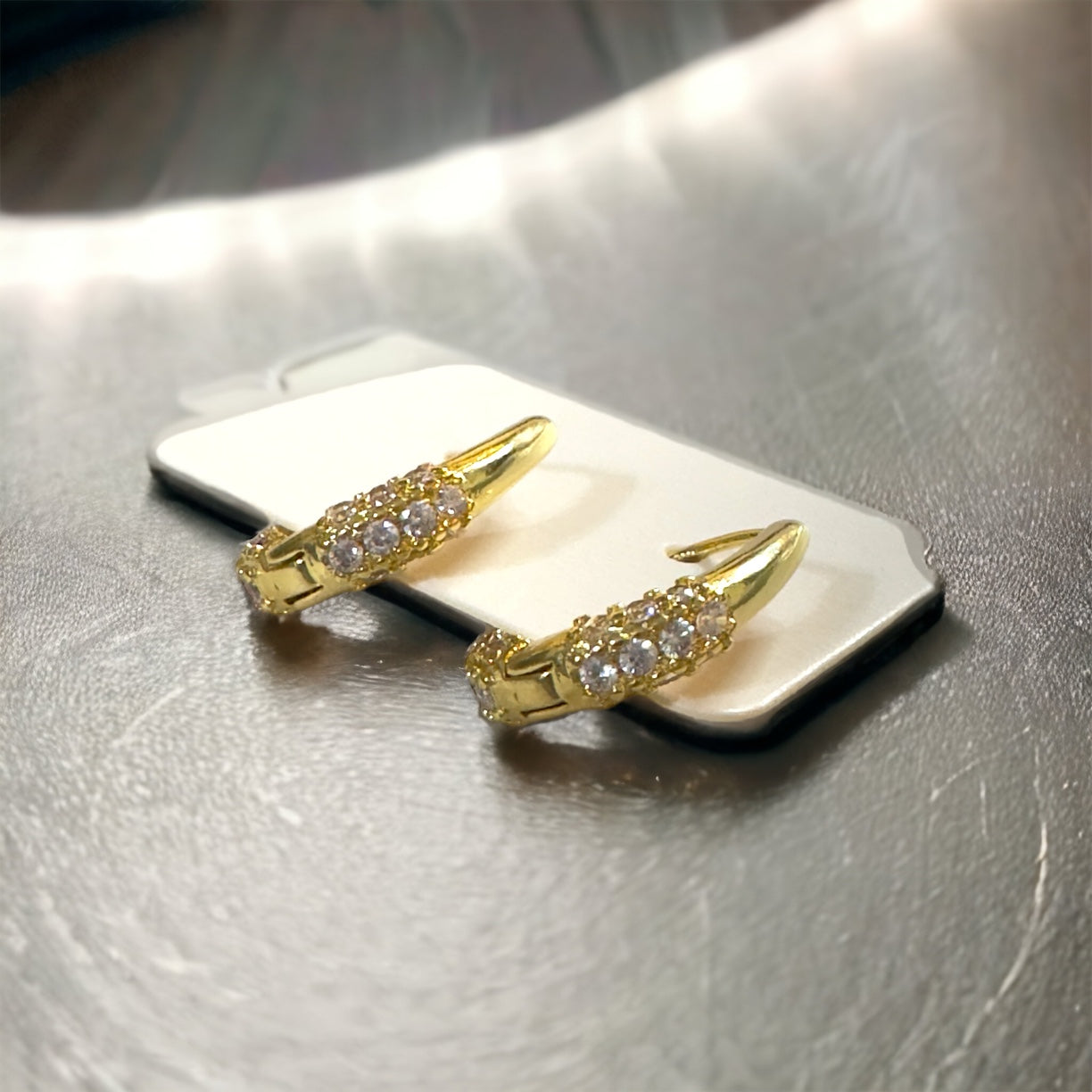 Aretes pequenos con zirconias transparentes Dorado y Plateado