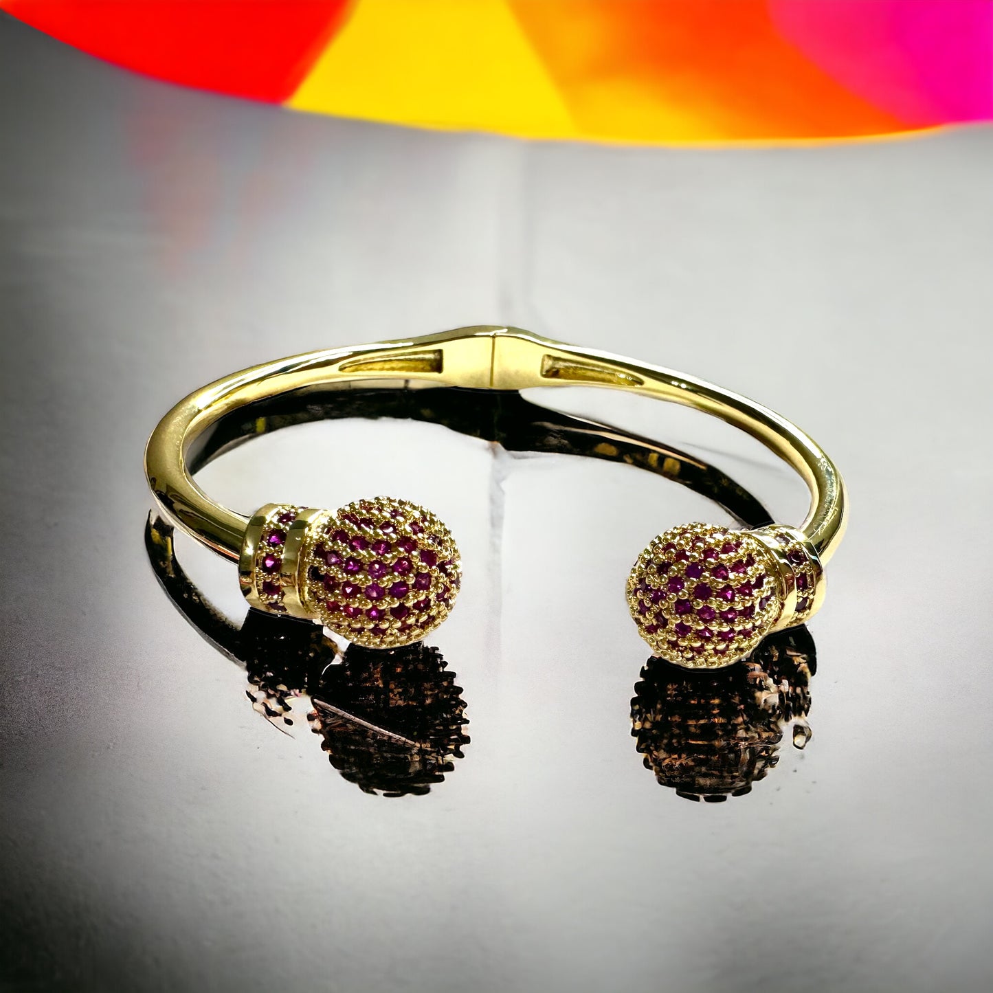 Brazalete dorado con balines brillo