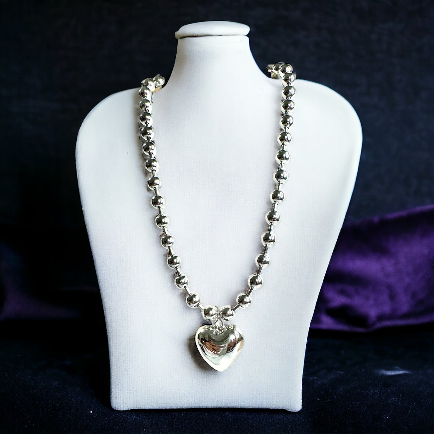 Collar Balines Corazon Dorado y Plateado